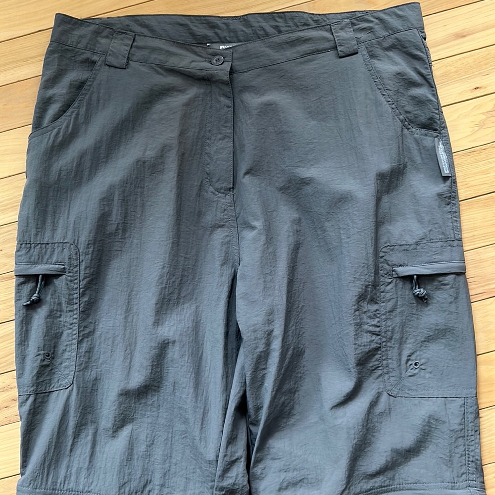 Mountain Warehouse US Size 12 Conversion Pants to Shorts Hikers 30” Full Length